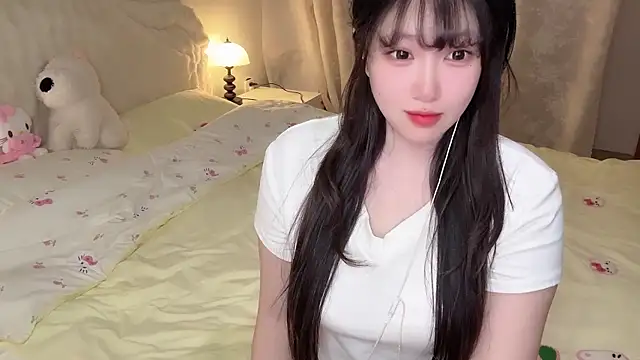 SweetButWildbaby online show from 04/22/26, 04:14