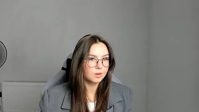 Regina cute  online show from 06/26/26, 06:41