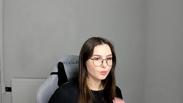Regina cute  online show from 05/02/26, 06:29