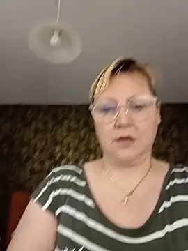 I amVeronicle online show from 05/23/26, 08:13