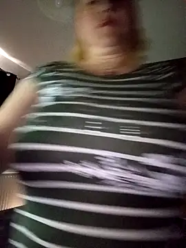 I amVeronicle online show from 04/26/26, 04:43