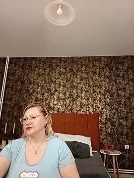 I amVeronicle online show from 06/02/26, 03:01