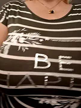 I amVeronicle online show from 04/24/26, 10:06