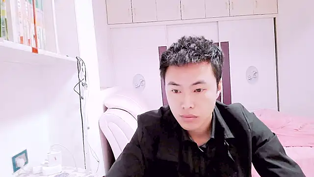 xiaowu888 online show from 04/24/26, 02:02