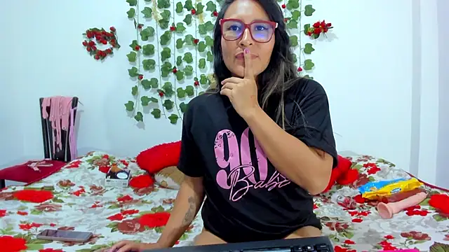 Snapshot of Natalia_sexxxy chatting on 05/21/26, 03:15 Natalia sexxxy online show from 05/21/26, 03:15