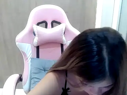 Snapshot of sweety_katexx chatting on 05/12/26, 03:18 sweety katexx online show from 05/12/26, 03:18