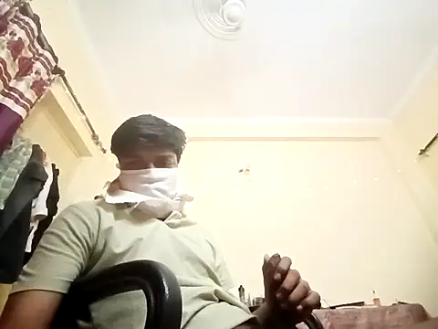 gajodhar20 online show from 04/23/26, 12:29