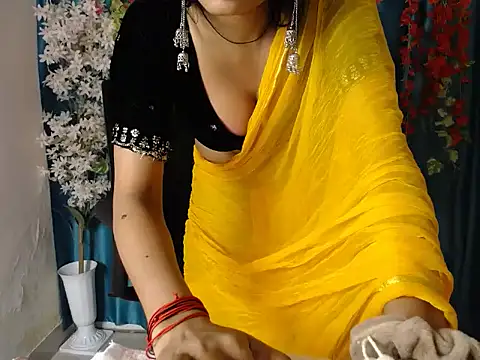 Snapshot of Naughtyy_Ranii01 chatting on 07/13/26, 08:08 Naughtyy Ranii01 online show from 07/13/26, 08:08