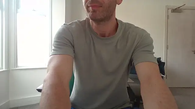 frenchbdmaninlondon online show from 06/15/26, 11:43