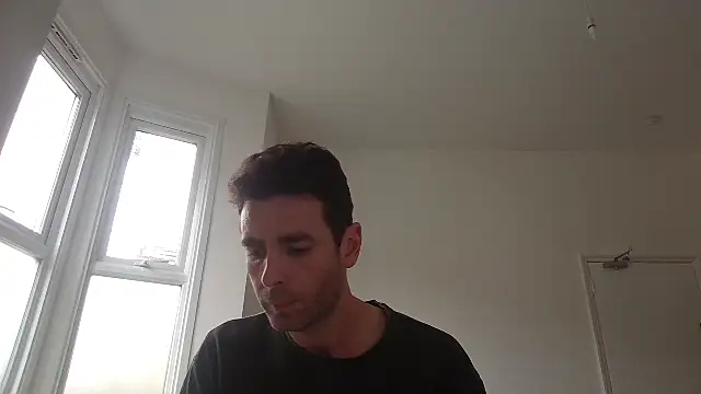 frenchbdmaninlondon online show from 06/01/26, 01:44