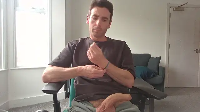 frenchbdmaninlondon online show from 06/18/26, 02:11