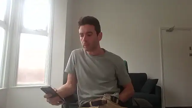 frenchbdmaninlondon online show from 06/07/26, 11:37