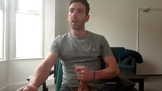 frenchbdmaninlondon online show from 05/05/26, 11:46