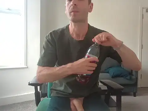 frenchbdmaninlondon online show from 07/10/26, 11:43