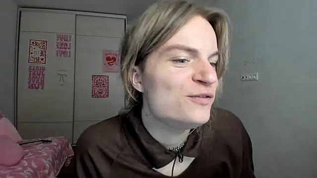 milliKira006 online show from 05/10/26, 07:34