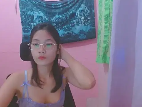 Sweetsexylady19 online show from 07/22/26, 06:15