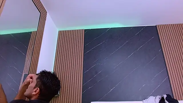 Andres Colins1 online show from 05/19/26, 04:25