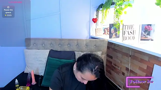 megansumer online show from 05/30/26, 12:11