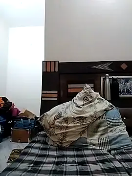 rahul02sharma05 online show from 04/19/26, 06:14