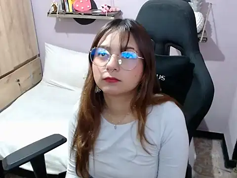 Kitana kitty online show from 06/14/26, 06:03