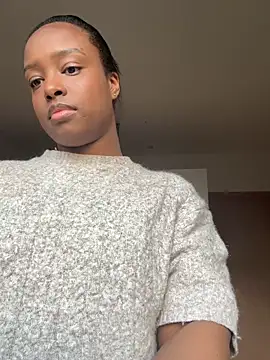 Emilie 20 online show from 05/14/26, 04:15