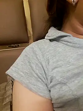 Reshma 675 online show from 04/20/26, 06:09