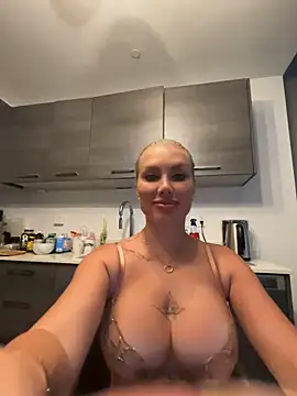 Karen Luxe online show from 05/30/26, 11:32
