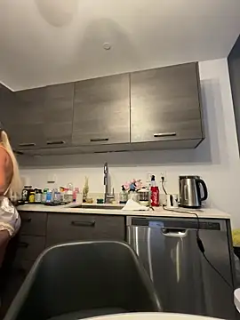 Karen Luxe online show from 05/27/26, 11:45
