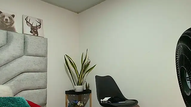 fernanda not swee online show from 04/23/26, 01:57