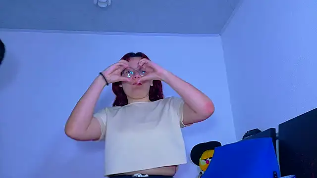 Evaa 02 online show from 05/03/26, 01:47