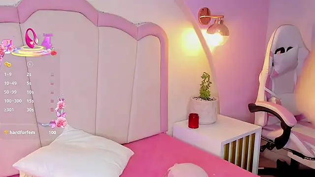 alexa cutte  online show from 06/27/26, 12:22