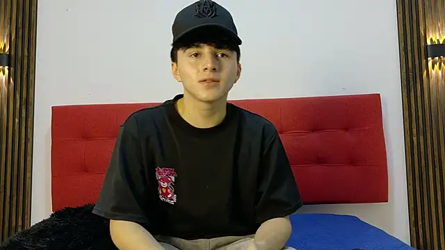 LunayDream online show from 04/30/26, 11:17