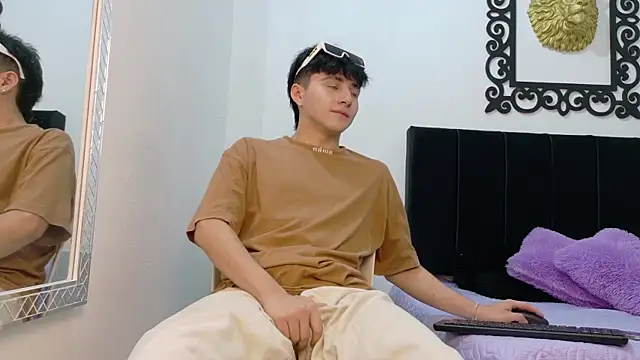 Snapshot of LunayDream chatting on 07/16/26, 01:08 LunayDream online show from 07/16/26, 01:08
