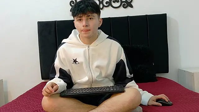 LunayDream online show from 05/28/26, 11:27