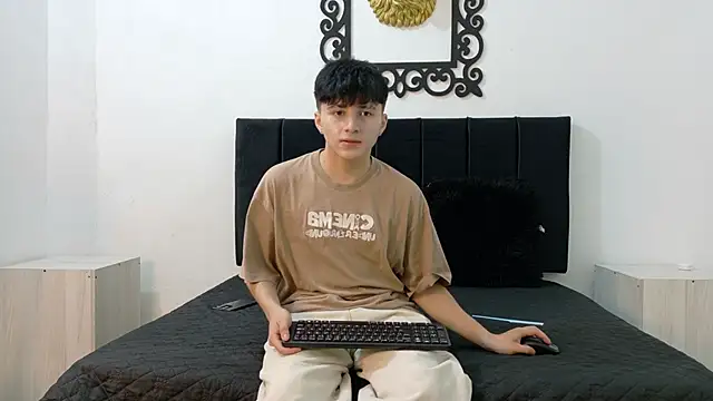 LunayDream online show from 05/25/26, 11:31