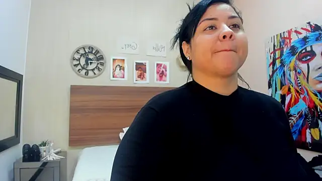 MillaGrey online show from 06/02/26, 11:54