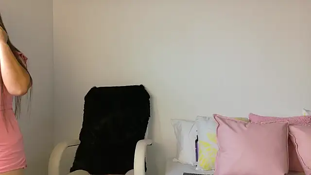 Camila model25 online show from 05/06/26, 08:57