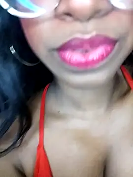 Snapshot of VenusNight_ chatting on 07/19/26, 12:41 VenusNight online show from 07/19/26, 12:41
