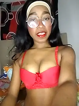 Snapshot of VenusNight_ chatting on 07/18/26, 01:25 VenusNight online show from 07/18/26, 01:25