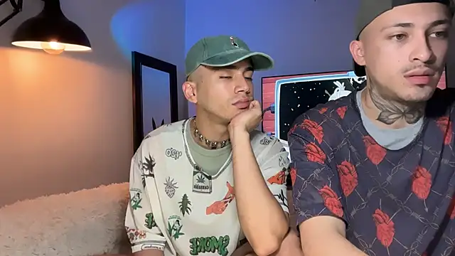 Snapshot of Noah_and_Steven chatting on 07/23/26, 05:09 Noah and Steven online show from 07/23/26, 05:09