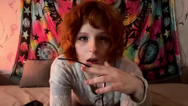 solarya redfox online show from 05/17/26, 02:33