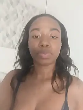 Snapshot of MiaJacksson chatting on 07/16/26, 07:33 MiaJacksson online show from 07/16/26, 07:33