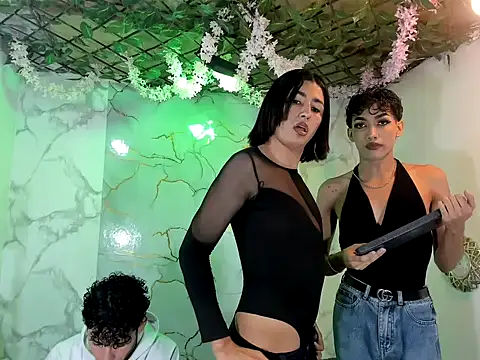 DAHNE HOT  online show from 04/26/26, 12:24