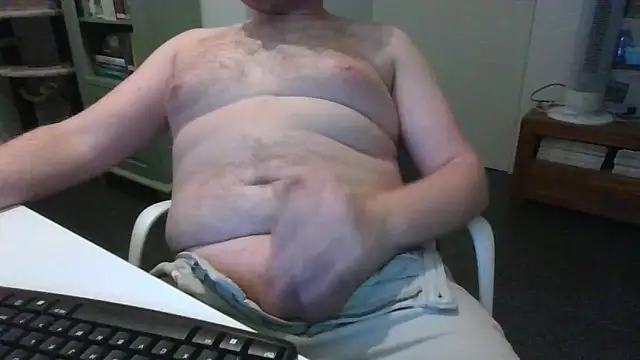 richard9718 online show from 04/18/26, 11:49