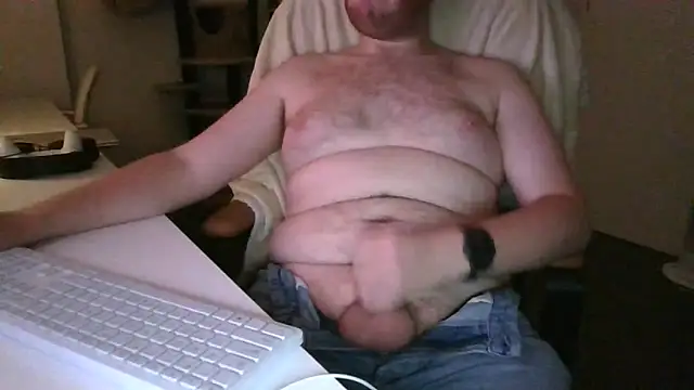 richard9718 online show from 05/15/26, 11:47