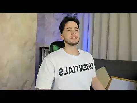 RONNY COLTON online show from 05/28/26, 10:22