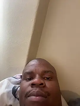 W0rthiit online show from 04/25/26, 01:41