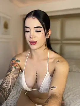 Bella jagger online show from 06/10/26, 08:54
