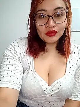 Amaranta-Luque online show from 05/02/26, 07:19