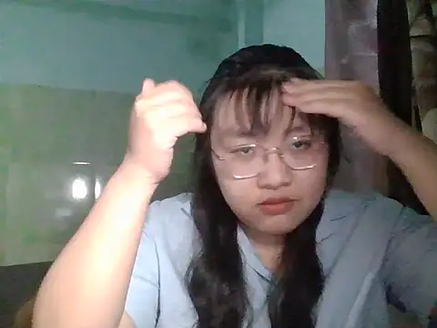 Minot01 online show from 04/22/26, 02:57